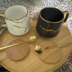 Elegant Marble Mug Set with Gold Accents